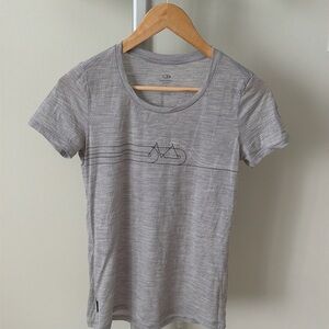 Icebreaker grey merino wool tee shirt, size S